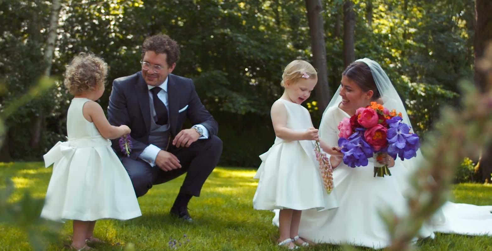 Lenny & Elisabeth trouwden in Herentals maar hun feest vond plaats in de witbos in Olen